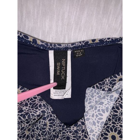 Nip Tuck Swim Floral Blue One Piece Swimsuit Multi Fit Cup Size 8 - Picture 4 of 7